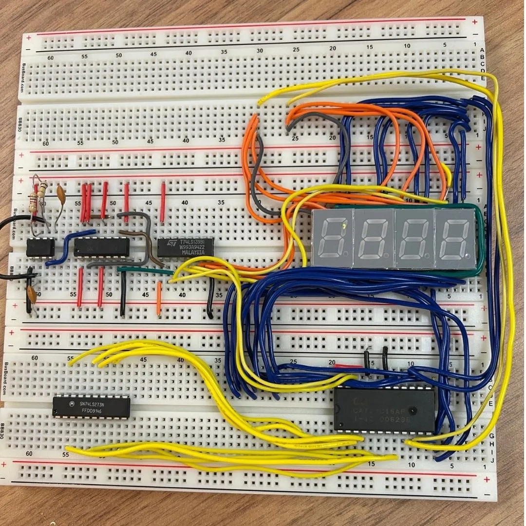 Circuit-Board-Wires