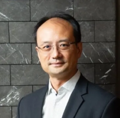 Dr Eric Wong